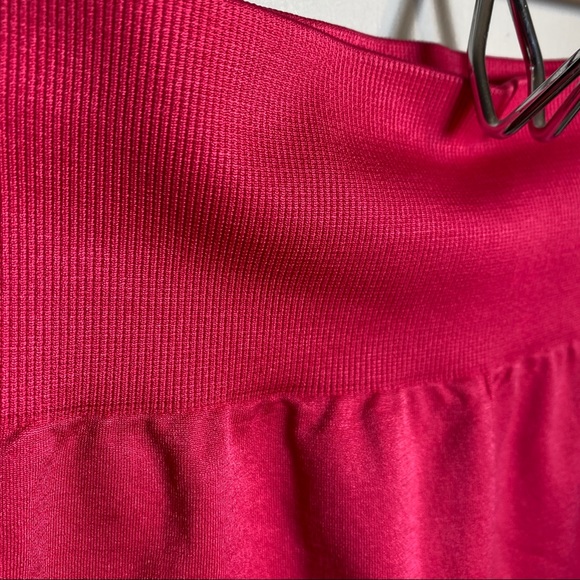 Fabletics Seamless High-Waisted Capri - Picture 7 of 7